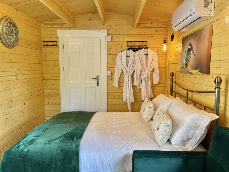 Holiday home Willow Tree - Cosy In The Heart Of The Kent Countryside