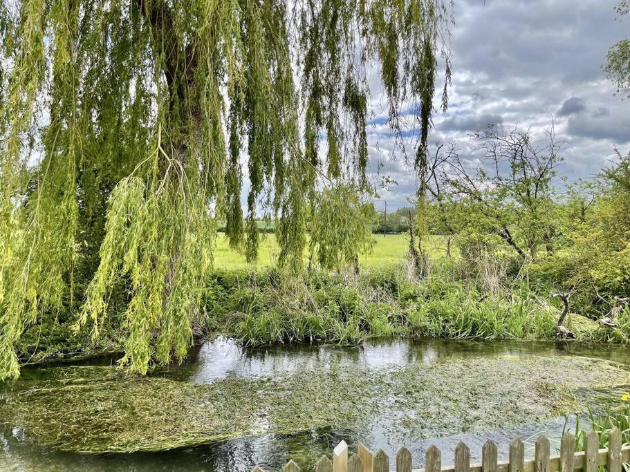 Holiday home Willow Tree - Cosy In The Heart Of The Kent Countryside