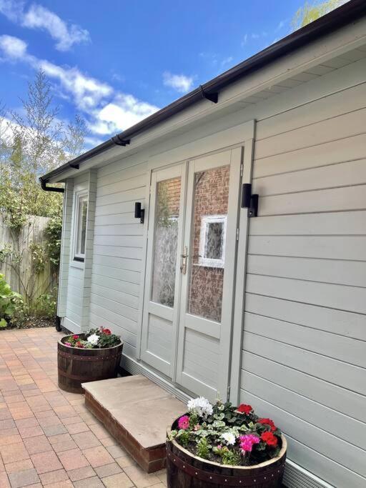 Willow Tree - Cosy In The Heart Of The Kent Countryside Holiday home Littlebourne